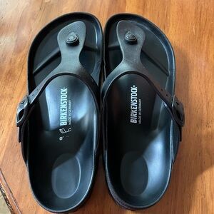 Birkenstock Womens's Gizeh Sandals- Black